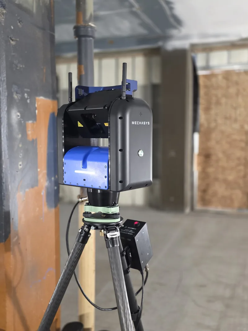 Mechasys XR Projector laser layout unit mounted on a carbon fibre tripod